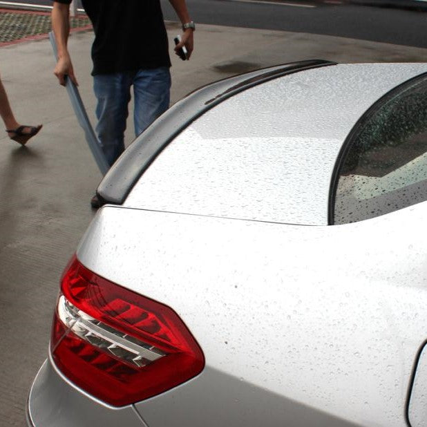 Mercedes Carbon Fiber AMG Style Rear Spoiler for W212 Sedan